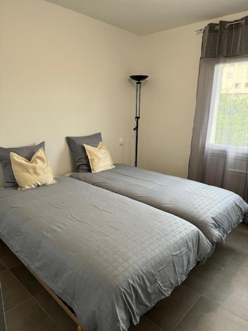 Bel Neuf, Bien Situe Apartment *